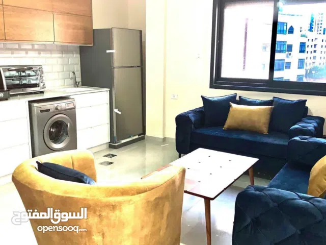 استوديو مفروش مميز للايجار بالقرب من مفروشات الرونق