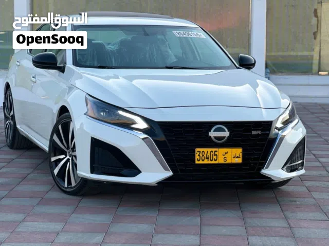 2019 نيسان التيما SR