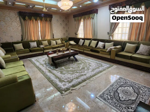300 m2 3 Bedrooms Apartments for Rent in Dhofar Salala