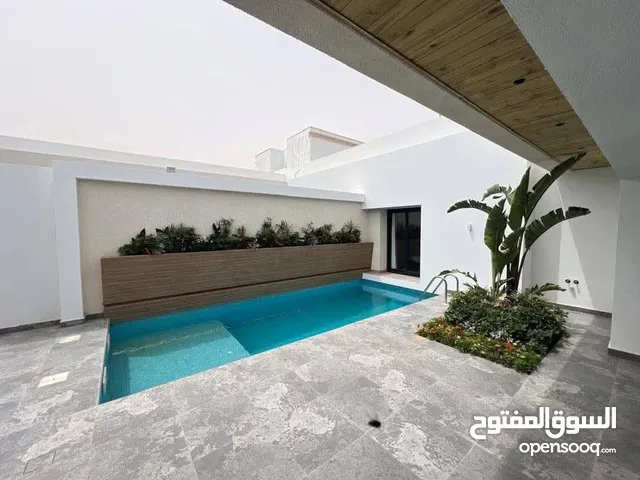 شاليه فاخر للبيع في منتجع برستيج – استثمر في راحة البال بالقويعة