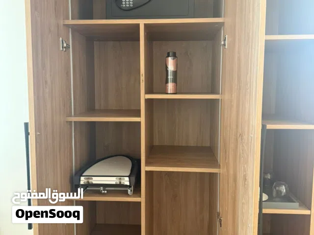 غرفة فندقية تطل على النيل والاهرامات