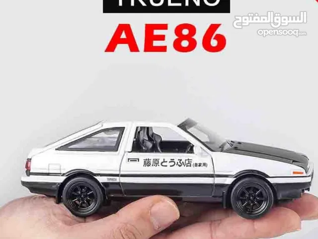 مجسم سيارة تويوتا كورولا AE86 حديد
