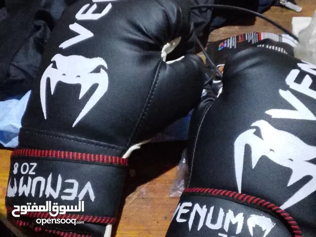 محمد ماشي الداودي ساكن في الخميسات واللي خاصه شي حاجه مرحبا بك