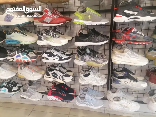 44 Sport Shoes in Jerash