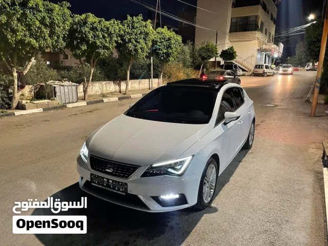 2019 سيات ليون Standard