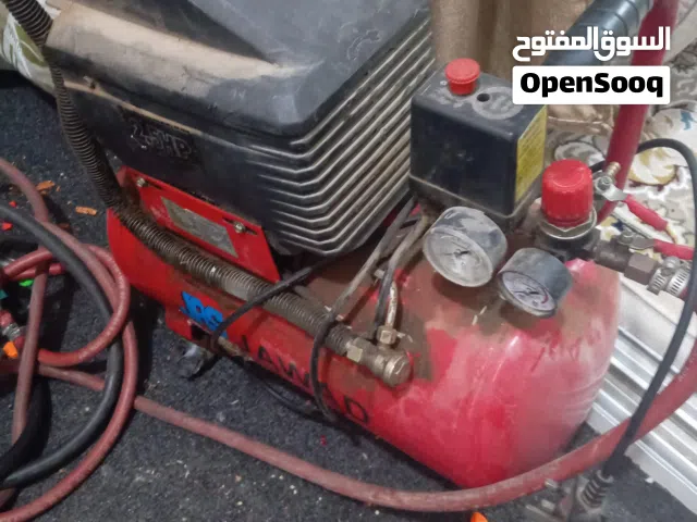 للبيع كمبروسير
