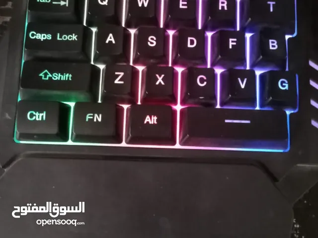 كيبورد ألعاب ميكانيكي احترافي بإضاءة RGB متعددة الألوان – صوت نقر مميز وتصميم فخم مناسب للجيمز