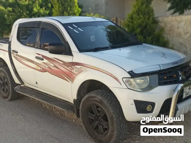 2011 ميتسوبيشي L200 Double Cab GL