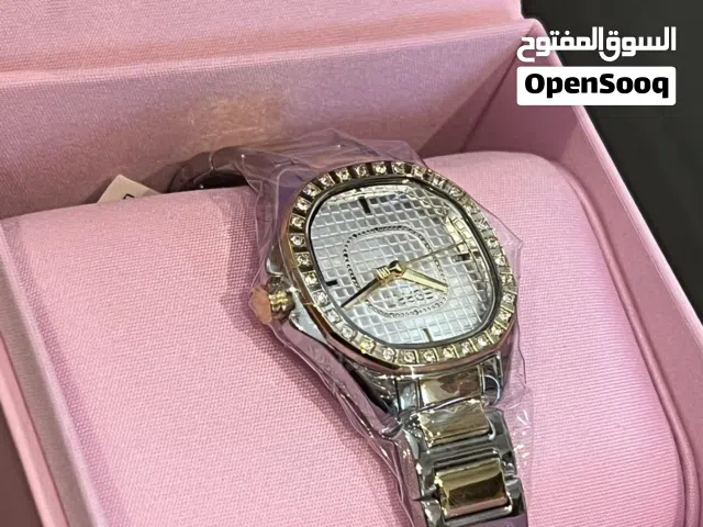 ساعة نسائية Esprit جديدة للبيع