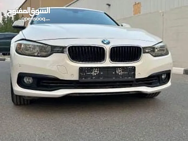 Bmw f30 318i 2016