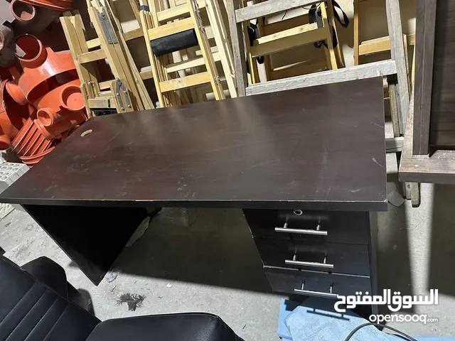 مكاتب للبيع عدد 2 مع عفشهن