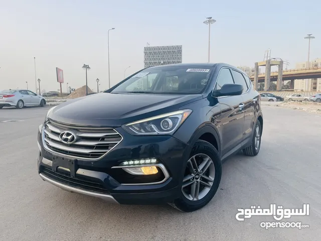 New Hyundai Santa Fe in Benghazi