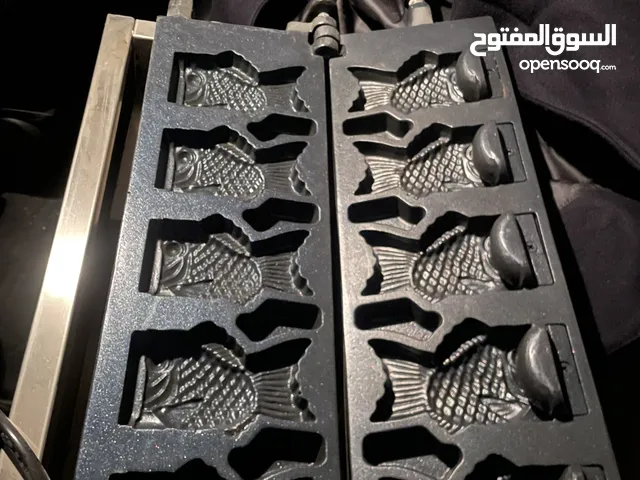 وافل السمكة الاسكريم للبيع جهاز جديد جداً و البيع سمح