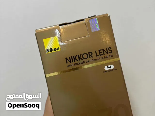 Nikon AF-S NIKKOR 24-70mm f/2.8G ED VR  lens