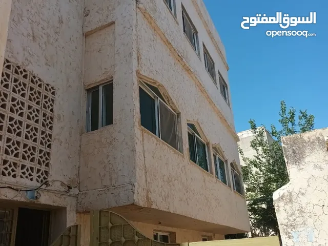 110 m2 3 Bedrooms Townhouse for Sale in Irbid Bait Ras