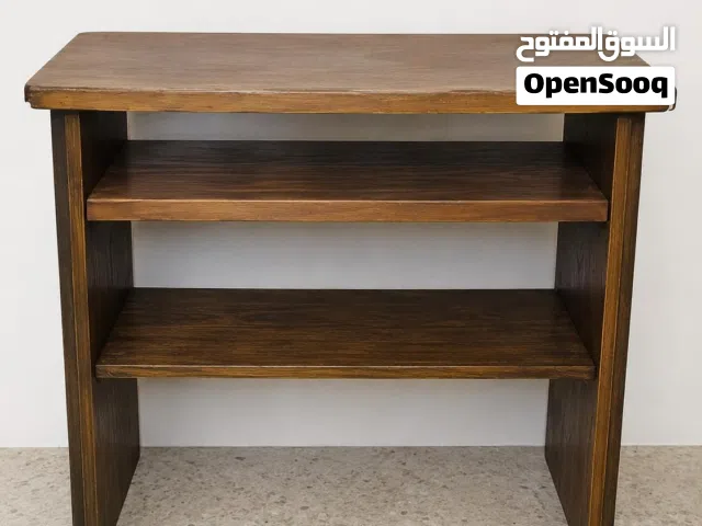 مكتب خشبي دراسة للصغار أو للكمبيوتر جديد () خشب متينة للبيع