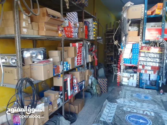 قطع غيار شاحينات للبيع