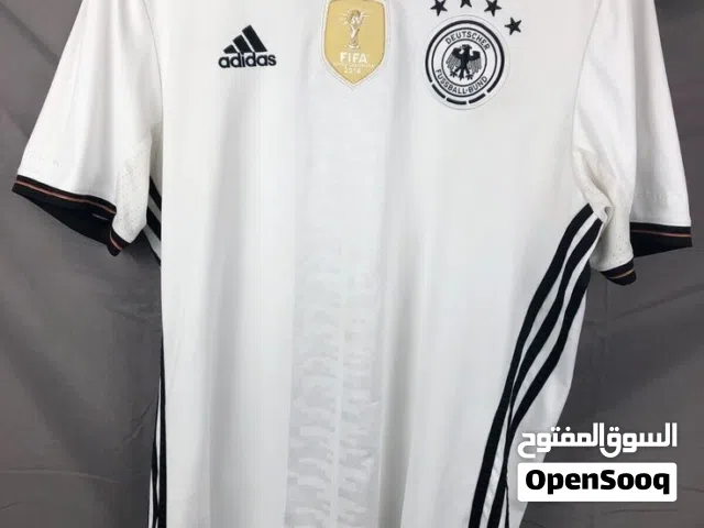 للبيع تيشيرت المانيا الأصلي شوف الوصف
