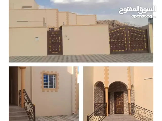 166 m2 3 Bedrooms Villa for Sale in Al Dakhiliya Nizwa