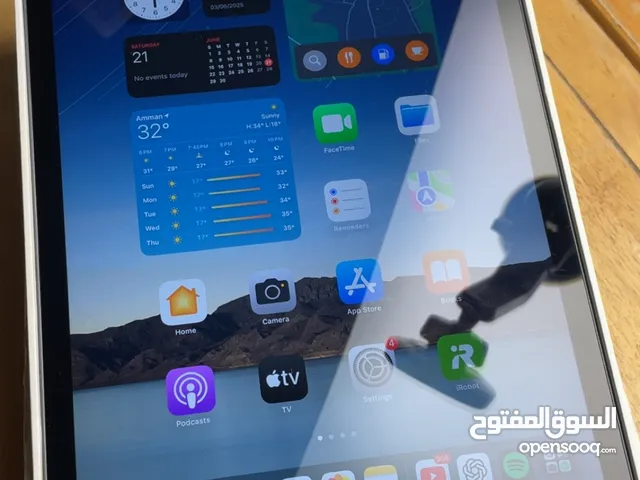 Apple iPad 7 32 GB in Zarqa