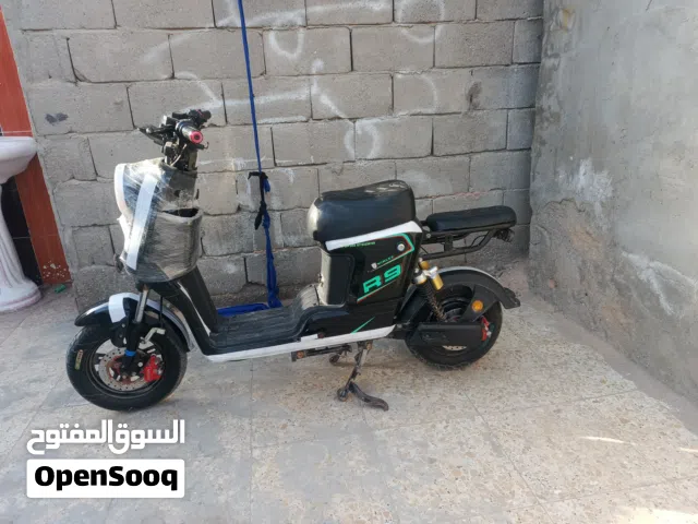 سلام عليكم دراجه شحن للبيع نضيفه مديل 25 بطارياته جديده بطاريات 22 امبير جدد شرط الفحص الدراجه كل