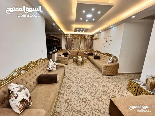 186 m2 3 Bedrooms Apartments for Rent in Amman Al-Shabah