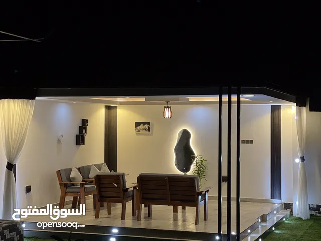 2 Bedrooms Chalet for Rent in Al Batinah Al Masnaah