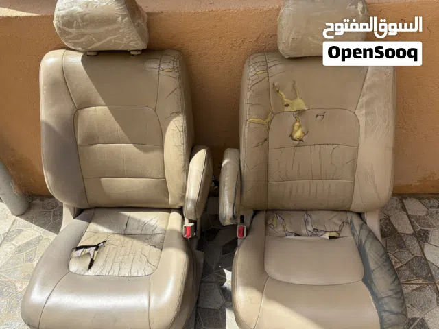 كراسي لكزس ستيشن LX470