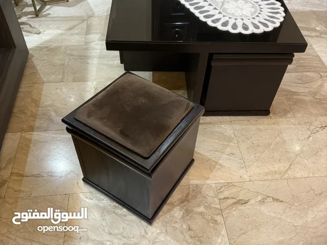 طاولة وسط لغرفه المعيشة للبيع
