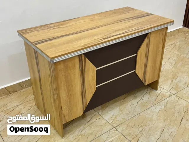 ميز مكتب ماستر قياس 80سم السعر 85 ألف  قياس 100سم السعر 100 ألف  قياس 120سم السعر 110 ألف  قياس 140س