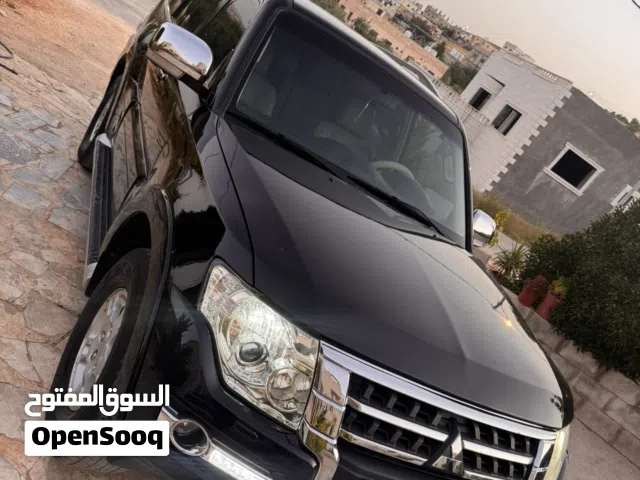 2007 ميتسوبيشي باجيرو GLS