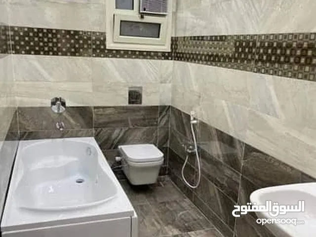 سباك ليبي خبره