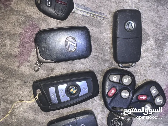 للبيع مفاتيح سيارات موديل جديد كلهم اصليين