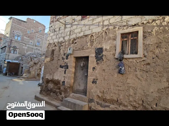 22 m2 2 Bedrooms Townhouse for Sale in Sana'a Shu'ub