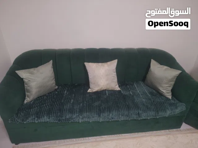 كنب مستعمل شهرين نظيف جدا 7 اشخاص