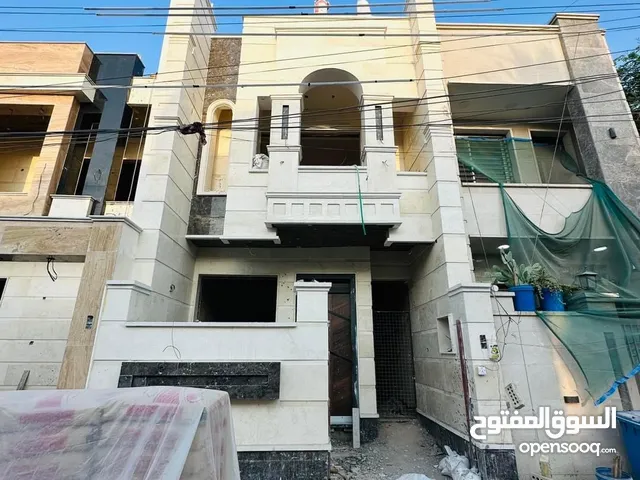 230 m2 4 Bedrooms Townhouse for Sale in Baghdad Saidiya