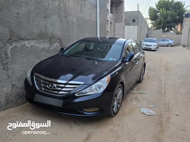 Used Hyundai Sonata in Tripoli