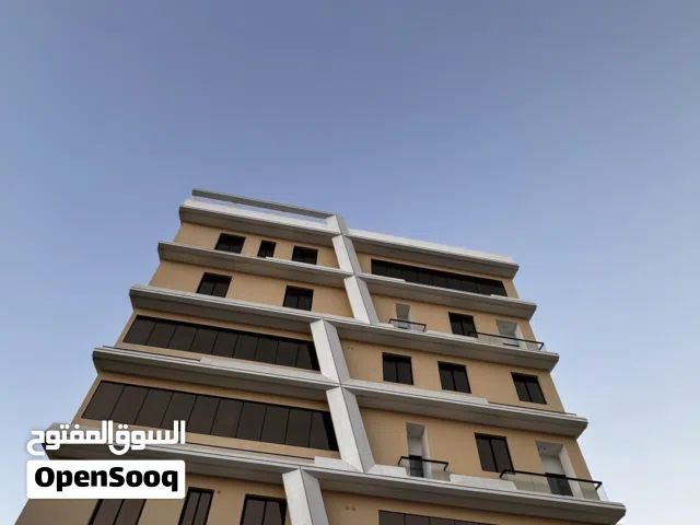 شقة للبيع في العذيبة دوبلكس من المالك مباشرة اول ساكن