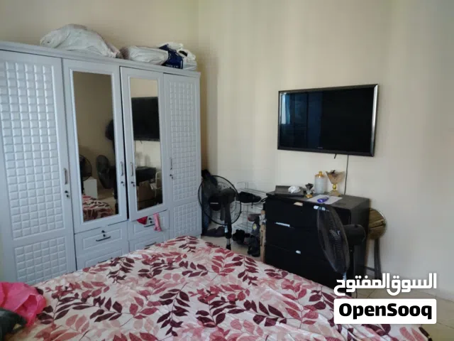 للبيع عفش بيت كامل بحالة جيدة في الشارقة