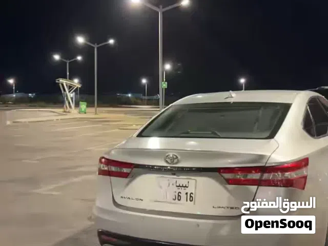 تيوتا افالون موديل2015 تعرضت لحادت