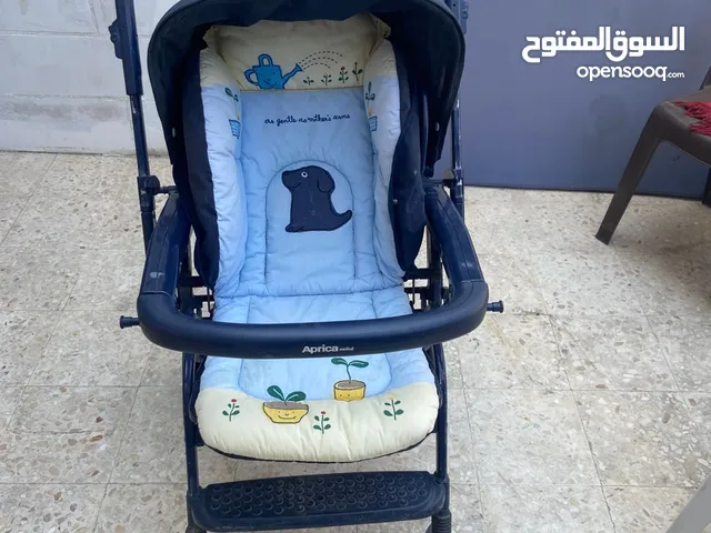 عربايه اطفال بحاله جيده للبيع