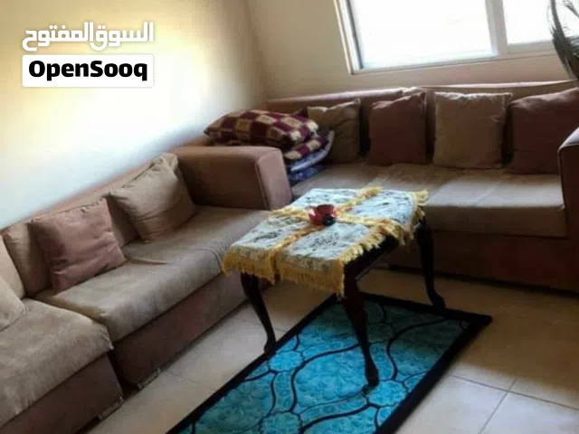 كنب امريكي خشب ممتاز غير تجاري مستعمل للبيع يحتاج صيانه خفيفه