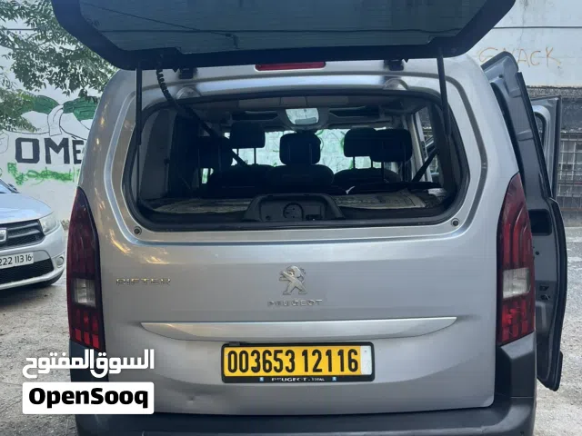 Used Peugeot Rifter in Algeria