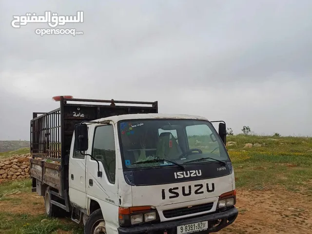 اسوزو مديل 1999 محرك 3900 ديزل  للبيع او البدل على سياره تكون اتوماتيك السياره موجوده بلخليل دورا