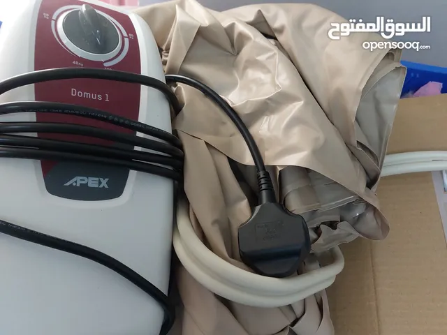Air mattress with pump