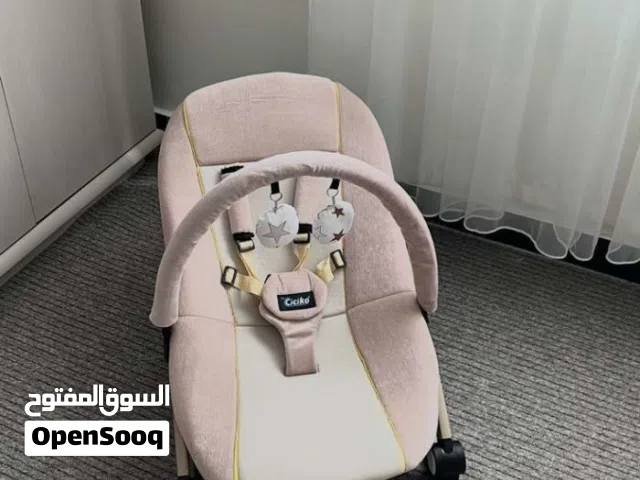 هزازه اطفال ماركة وكلش نظيفة يدويه متحركه مع مستويات انحناء وارتفاع