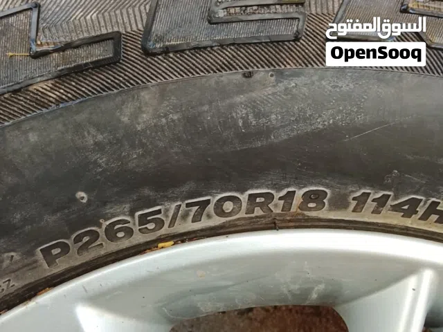 إطارات مستعملة مقاس 18 مع جنوط أخرى للبيع بحالة جيدة