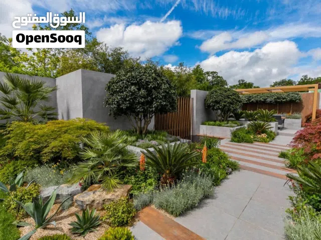 فني تغريس اشجار متمره وأشجار زينه وبما يتعلق بالزراعه وعنايتها