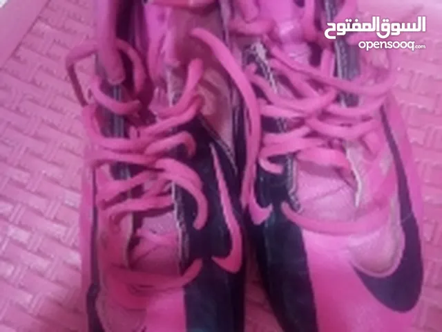 42 Sport Shoes in Zarqa