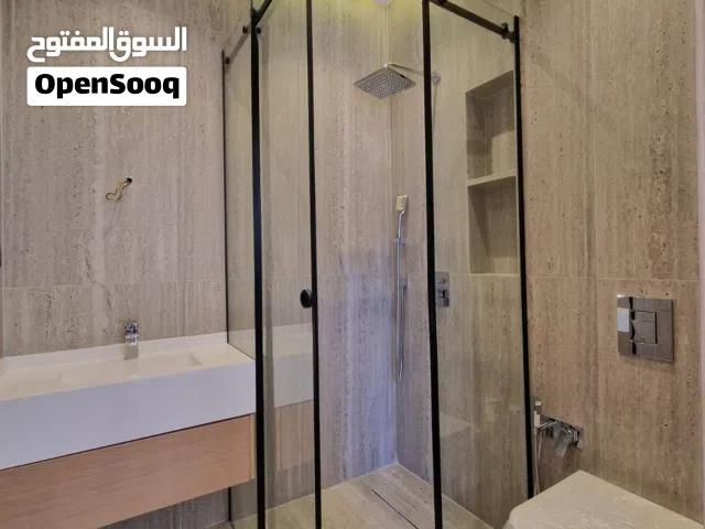 210 m2 3 Bedrooms Apartments for Sale in Amman Um El Summaq